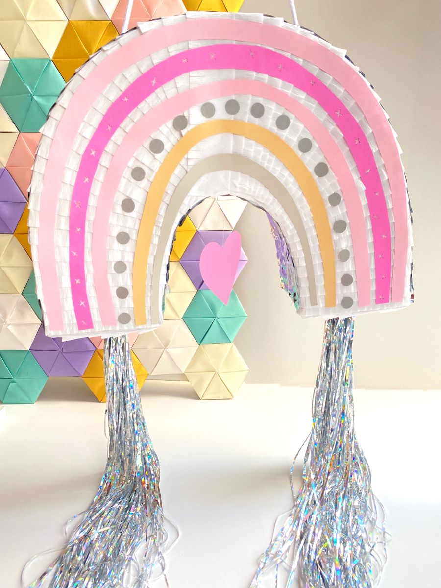 PIÑATA ARTESANAL ARCOIRIS