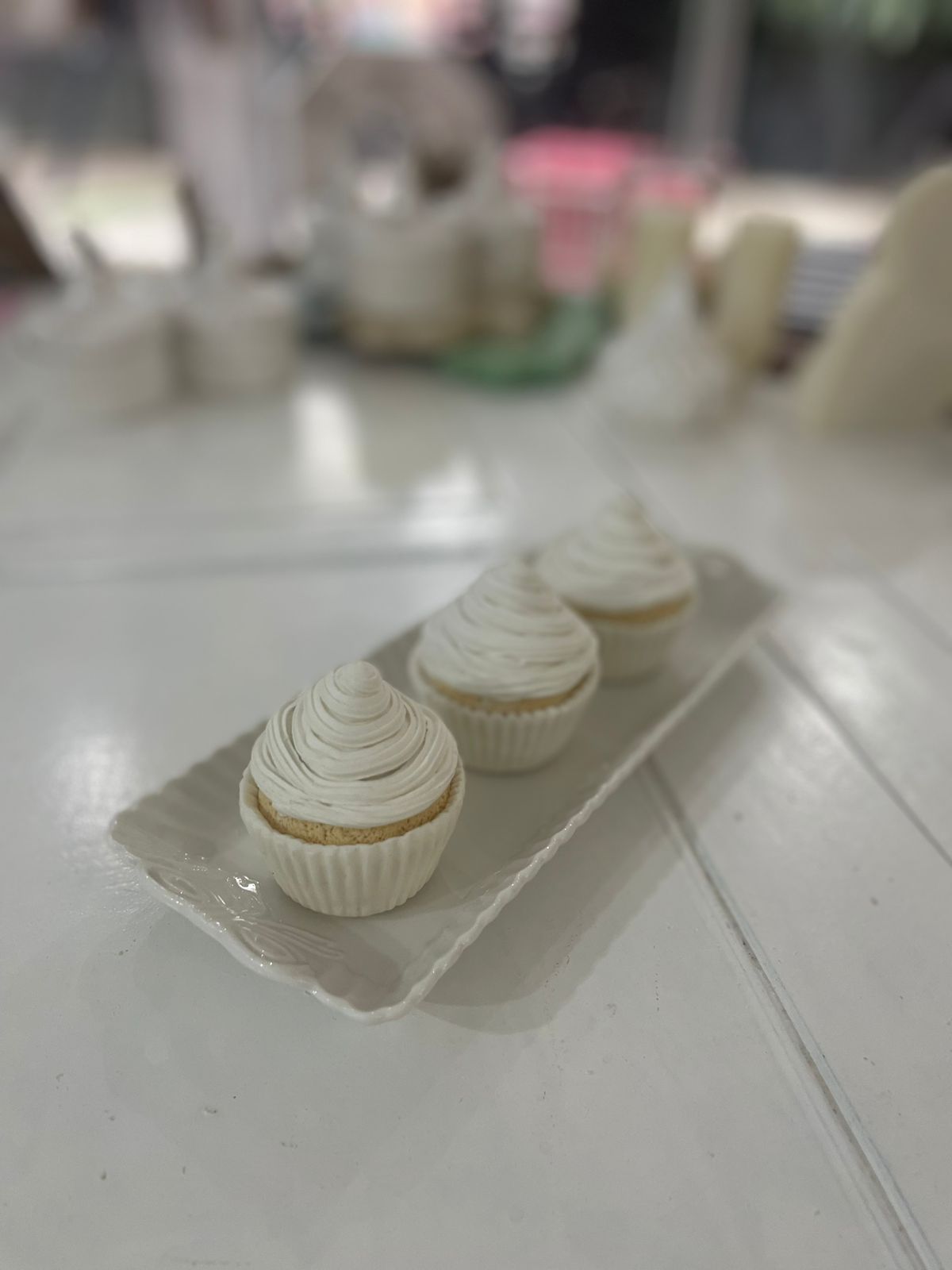BANDEJA DE CERÁMICA MOÑOS