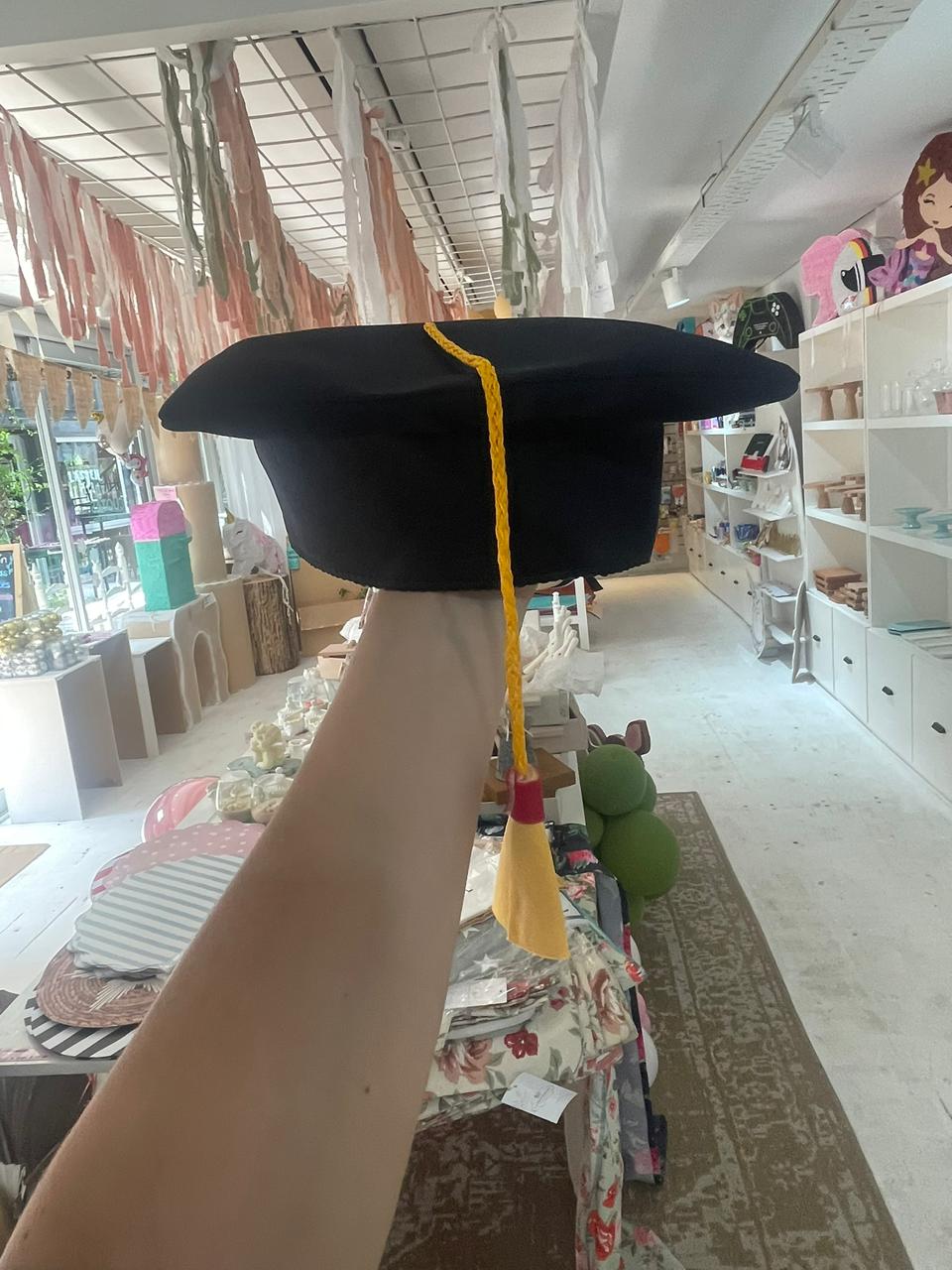 BIRRETE DE  GRADUACIÓN – EGRESADITOS