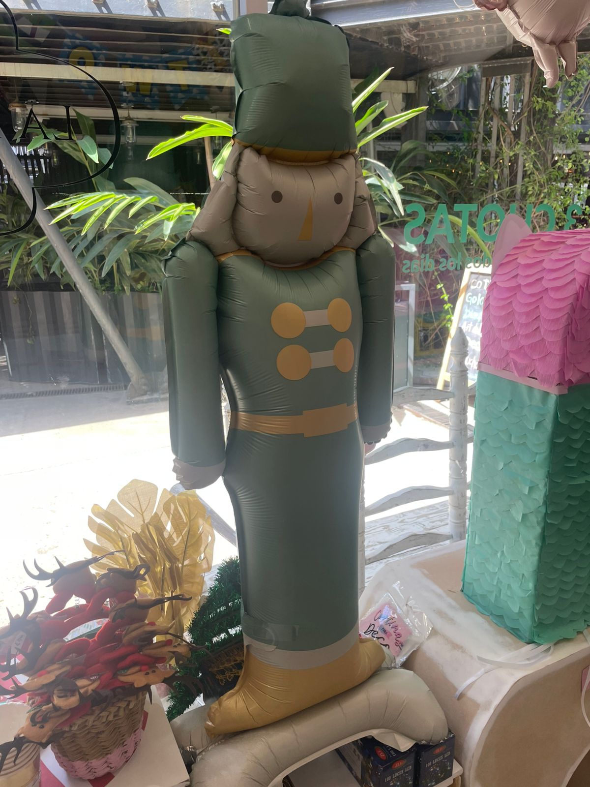 GLOBO DE CASCANUECES